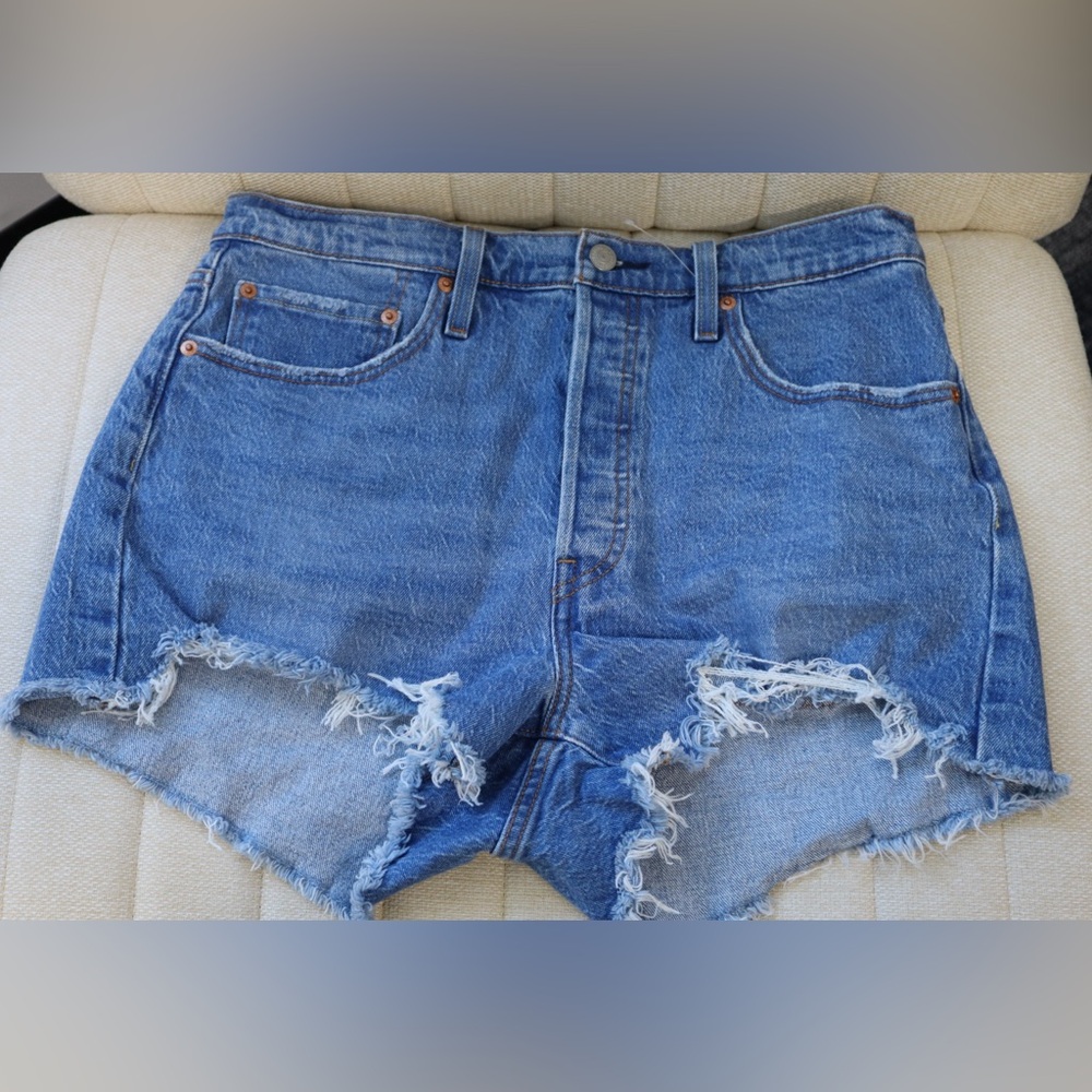 Levi’s 501 Original Shorts Size 31 NWOT